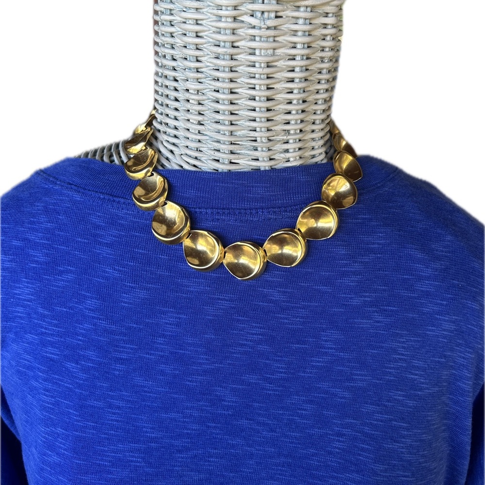 Elegant Gold Tone Necklace for Women